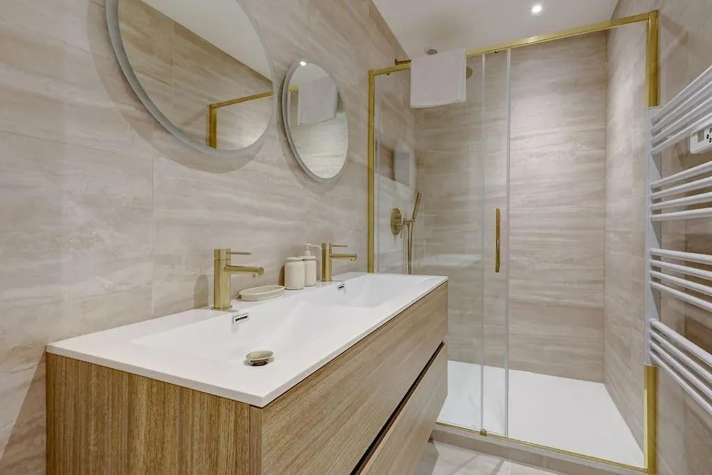 Apartment Sublime Champs Elysees 8guests 3bdr *