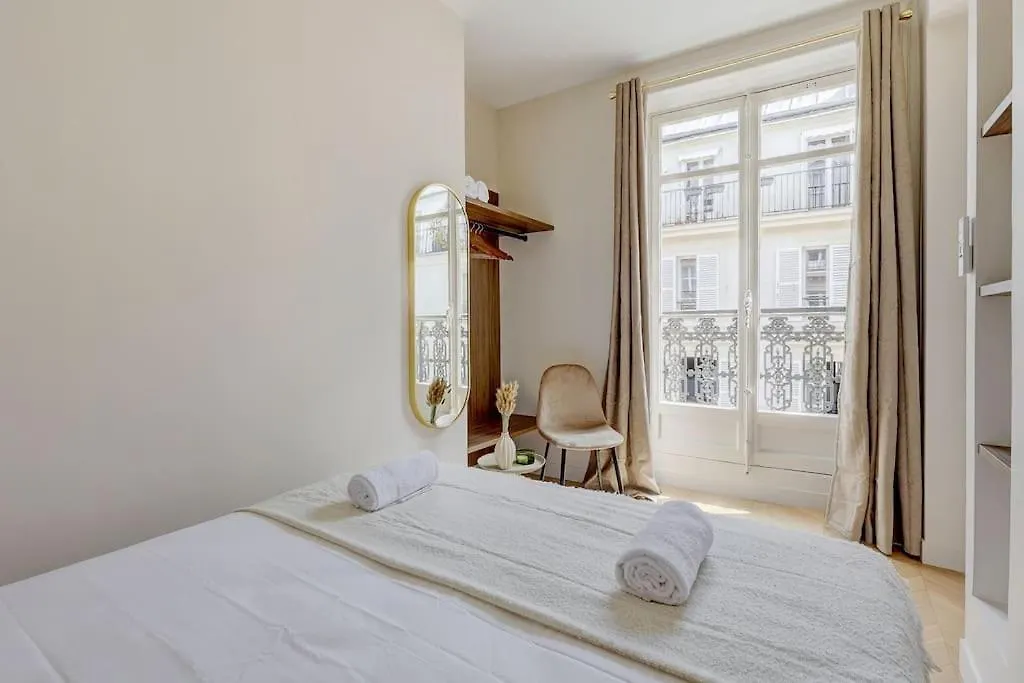 Sublime Champs Elysees 8guests 3bdr Paryż